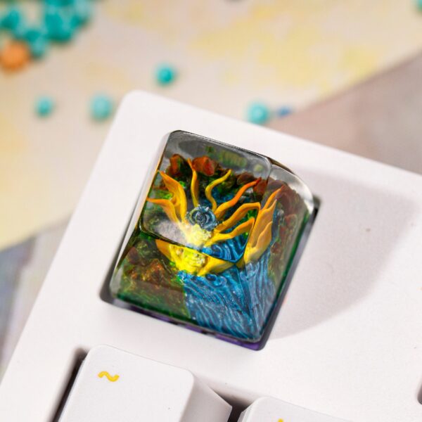 Seven Tails Chomei Artisan Keycap